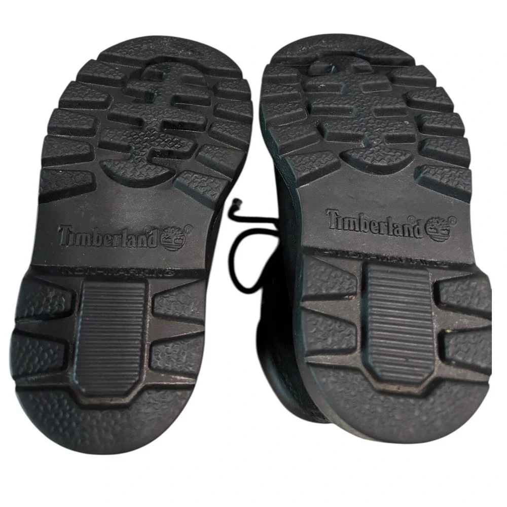 Timberland Waterproof Leather Ankle Boots  classic Black Toddler‎ Size 4 EUC